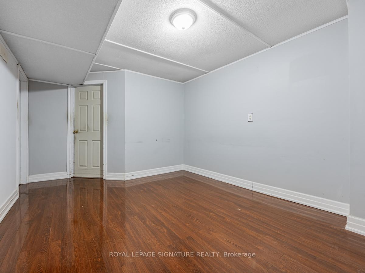 Photo 28 of 84 Jade Crescent, Vaughan, West Woodbridge — HOMEH