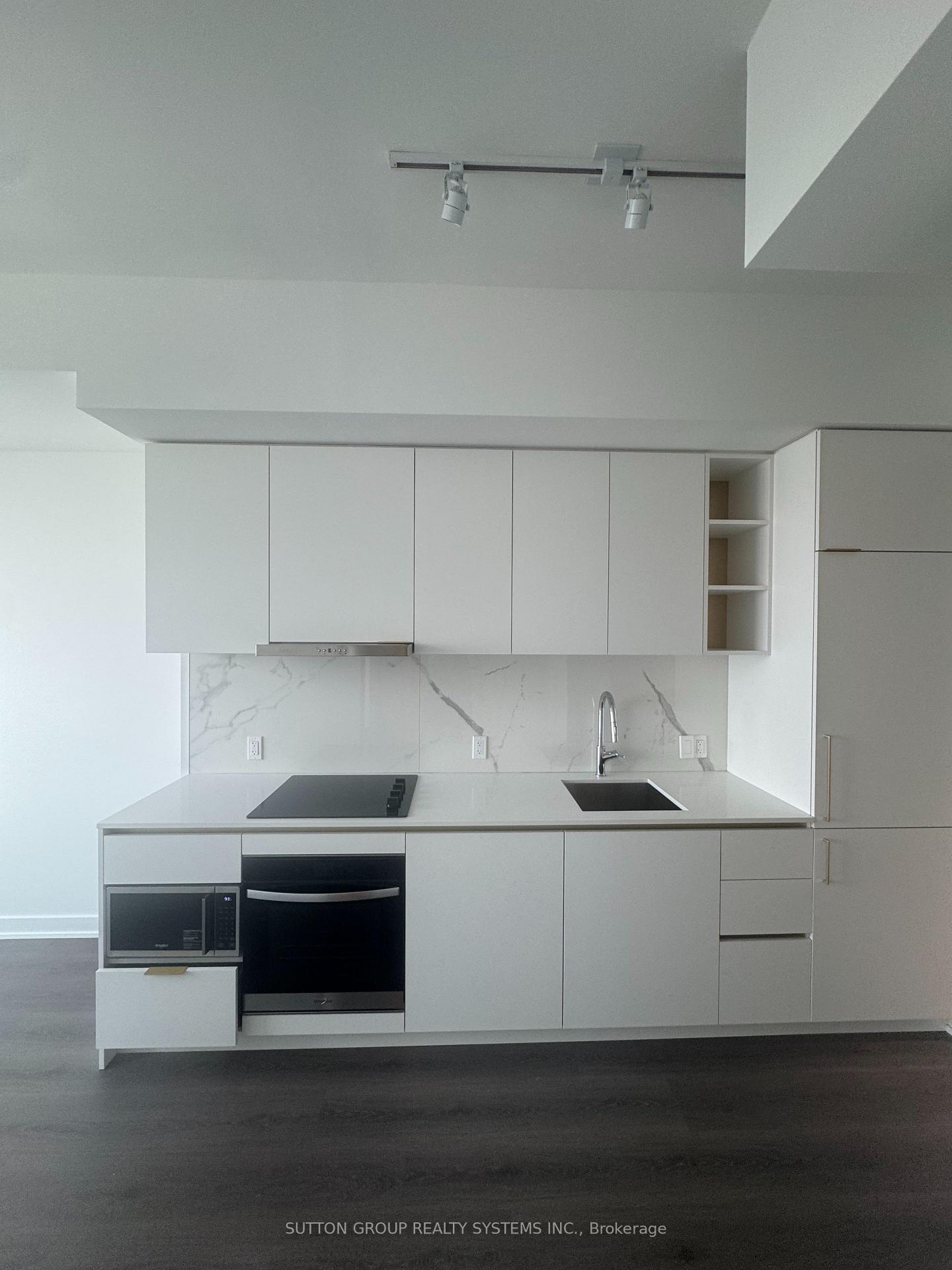 Photo 5 of Unit 5901, 8 Wellesley Street W, Toronto, Bay Street Corridor — HOMEH