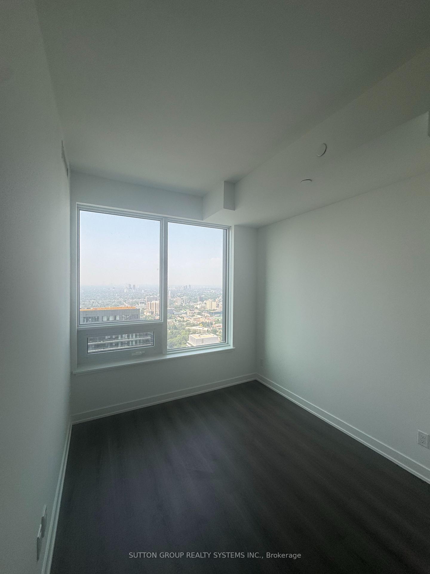 Photo 14 of Unit 5901, 8 Wellesley Street W, Toronto, Bay Street Corridor — HOMEH