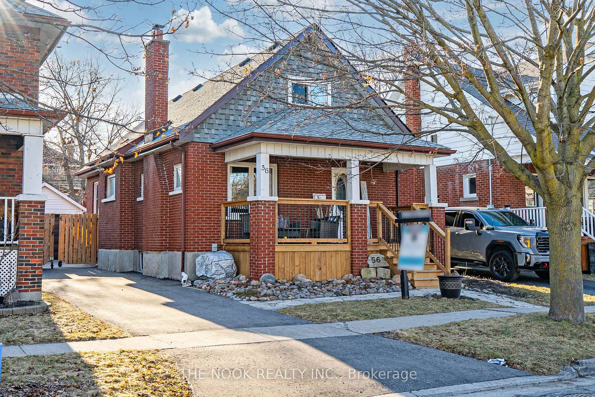 Photo 5 of 56 Warren Avenue, Oshawa, McLaughlin — HOMEH