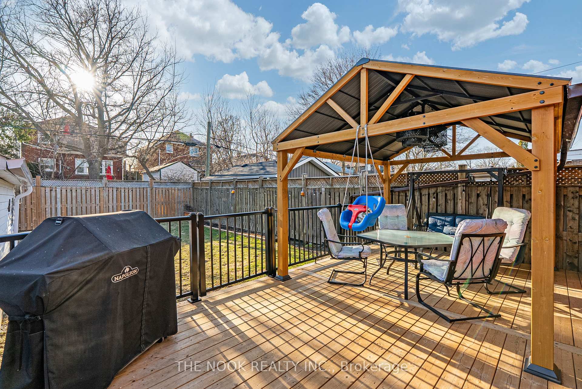 Photo 33 of 56 Warren Avenue, Oshawa, McLaughlin — HOMEH