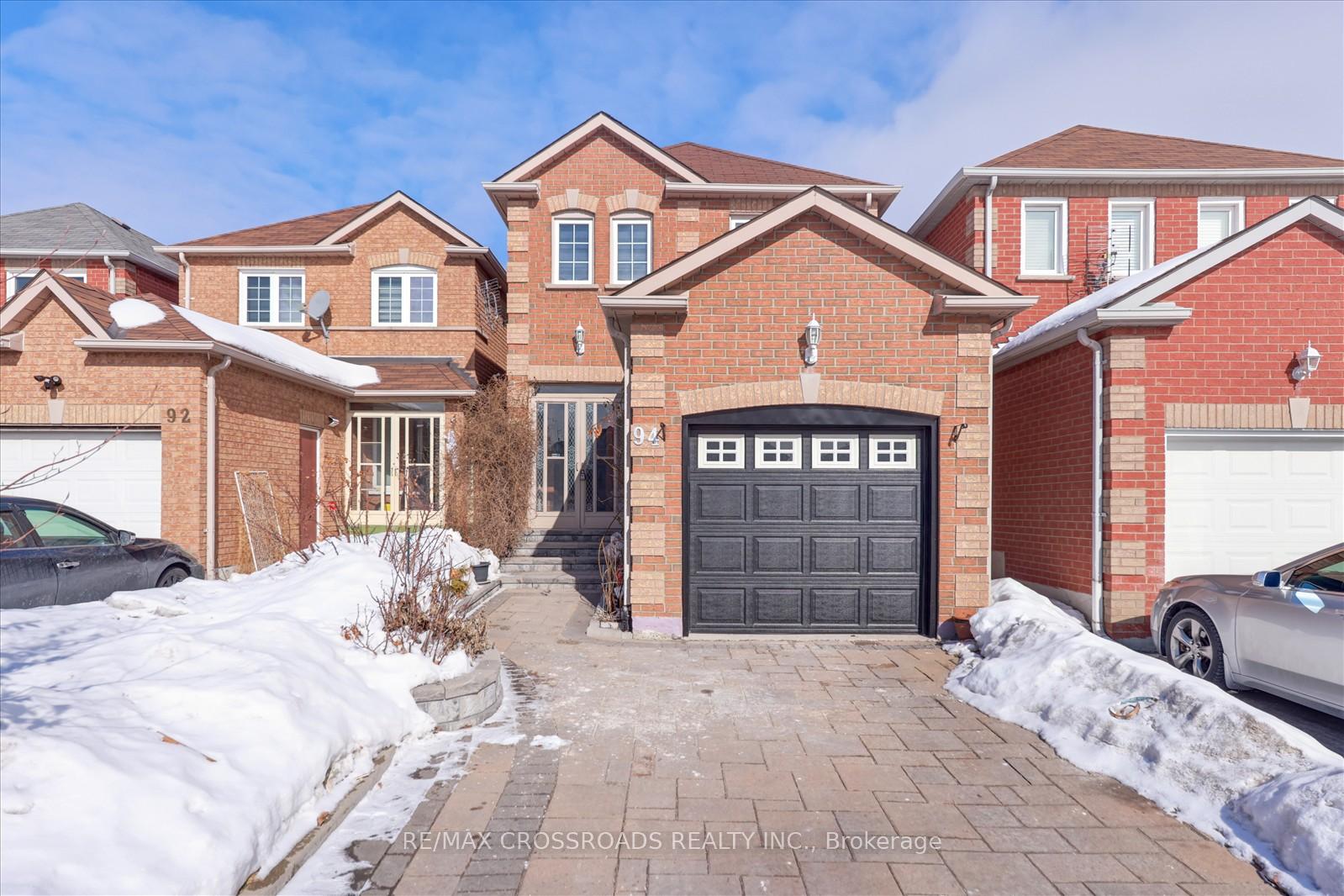 Photo 2 of 94 Walford Road, Markham, Middlefield — HOMEH