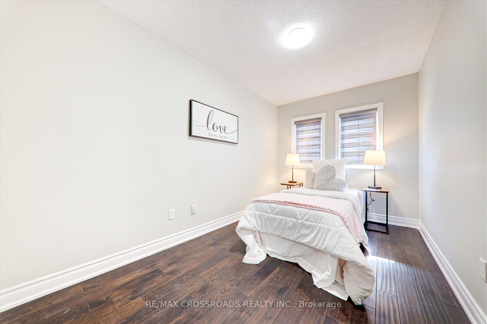 Photo 23 of 94 Walford Road, Markham, Middlefield — HOMEH