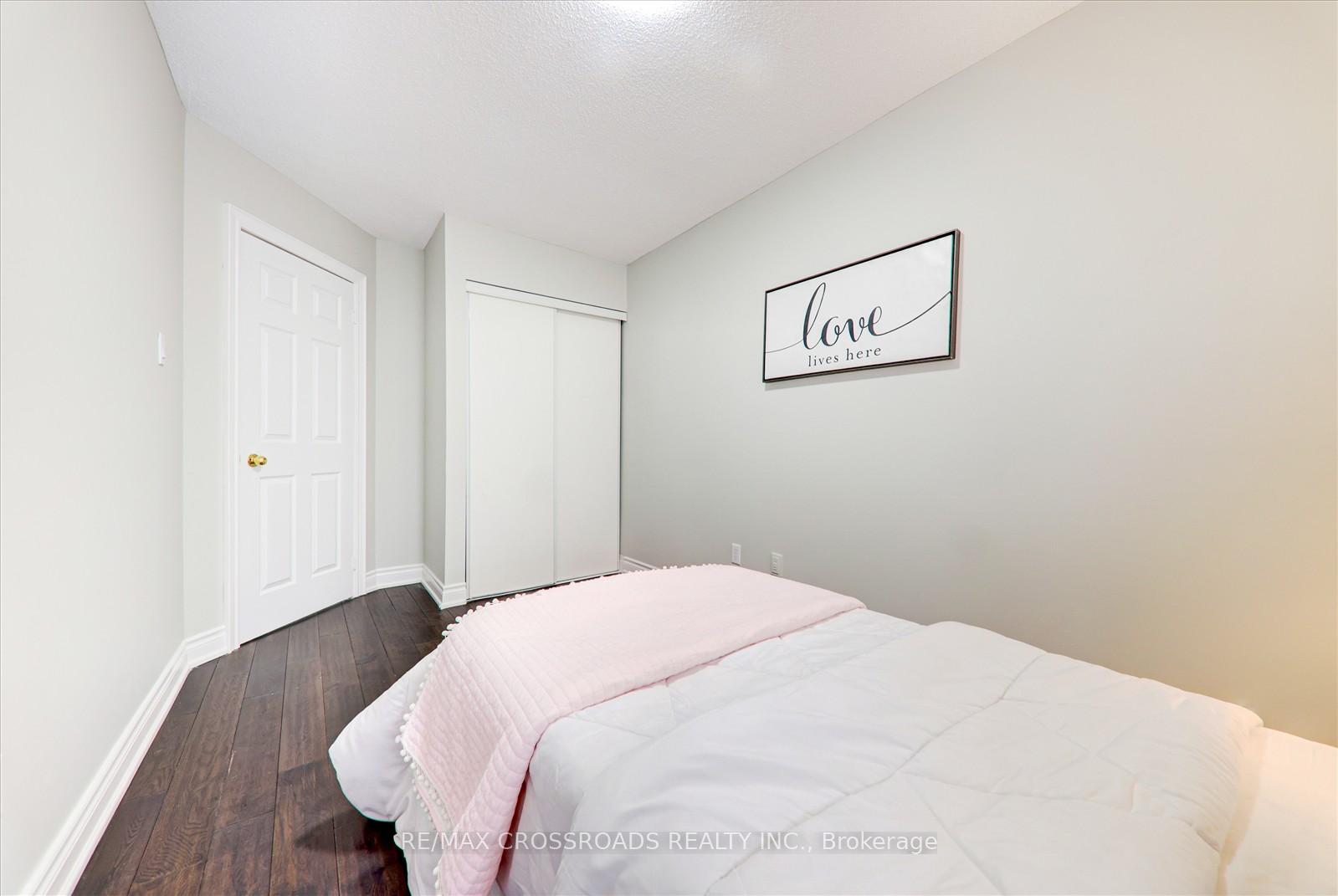 Photo 18 of 94 Walford Road, Markham, Middlefield — HOMEH