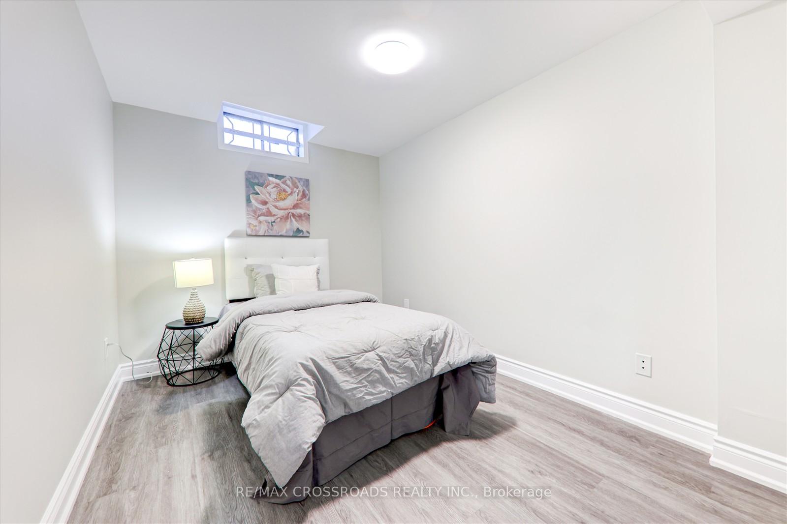Photo 33 of 94 Walford Road, Markham, Middlefield — HOMEH
