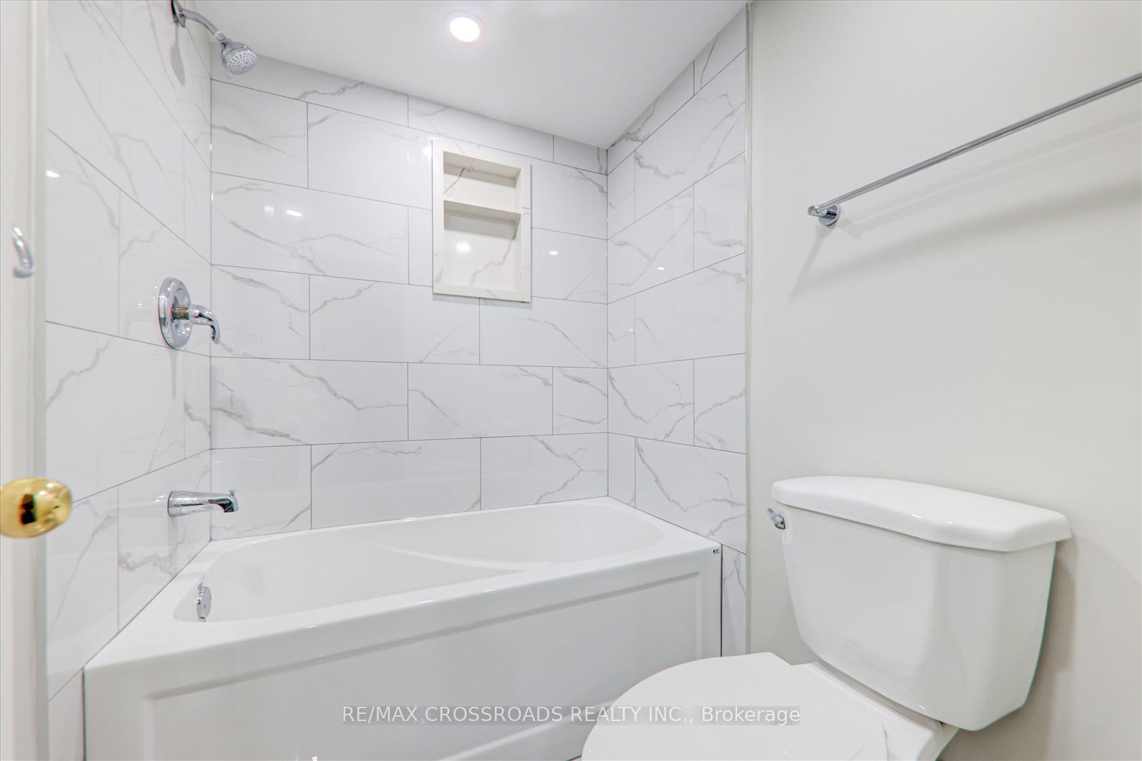 Photo 30 of 94 Walford Road, Markham, Middlefield — HOMEH