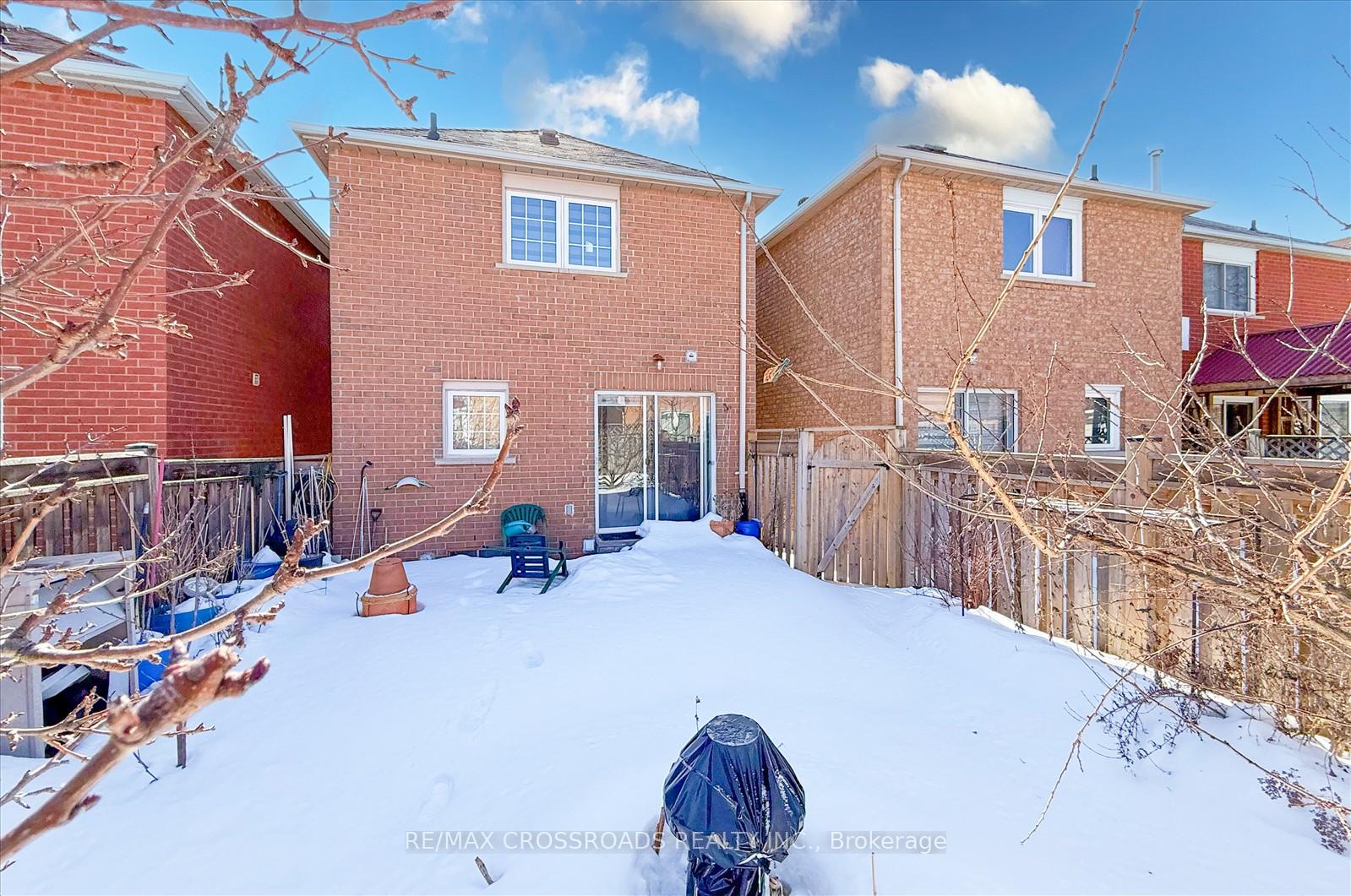 Photo 35 of 94 Walford Road, Markham, Middlefield — HOMEH