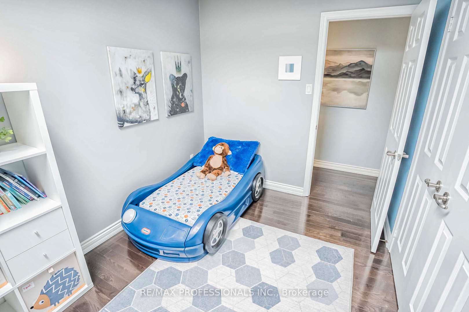 Photo 24 of 14 Kellner Court, Toronto, Woodbine Corridor — HOMEH