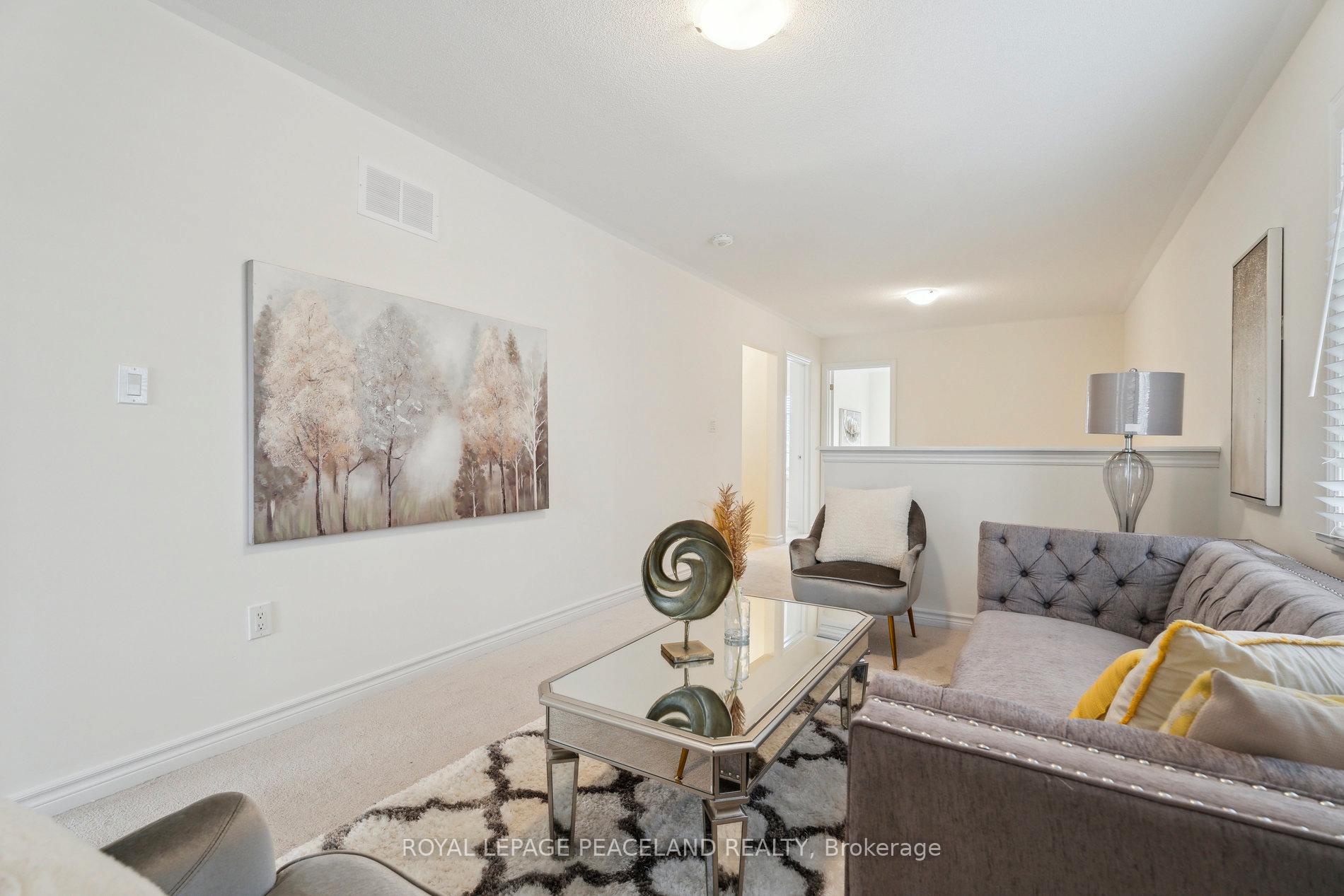 Photo 13 of 15 Harvest Crescent, Barrie, Rural Barrie Southeast — HOMEH
