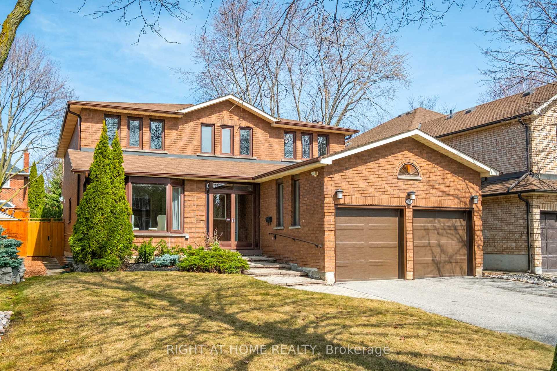 Photo 1 of 30 Glendale Road, Markham, Thornlea — HOMEH
