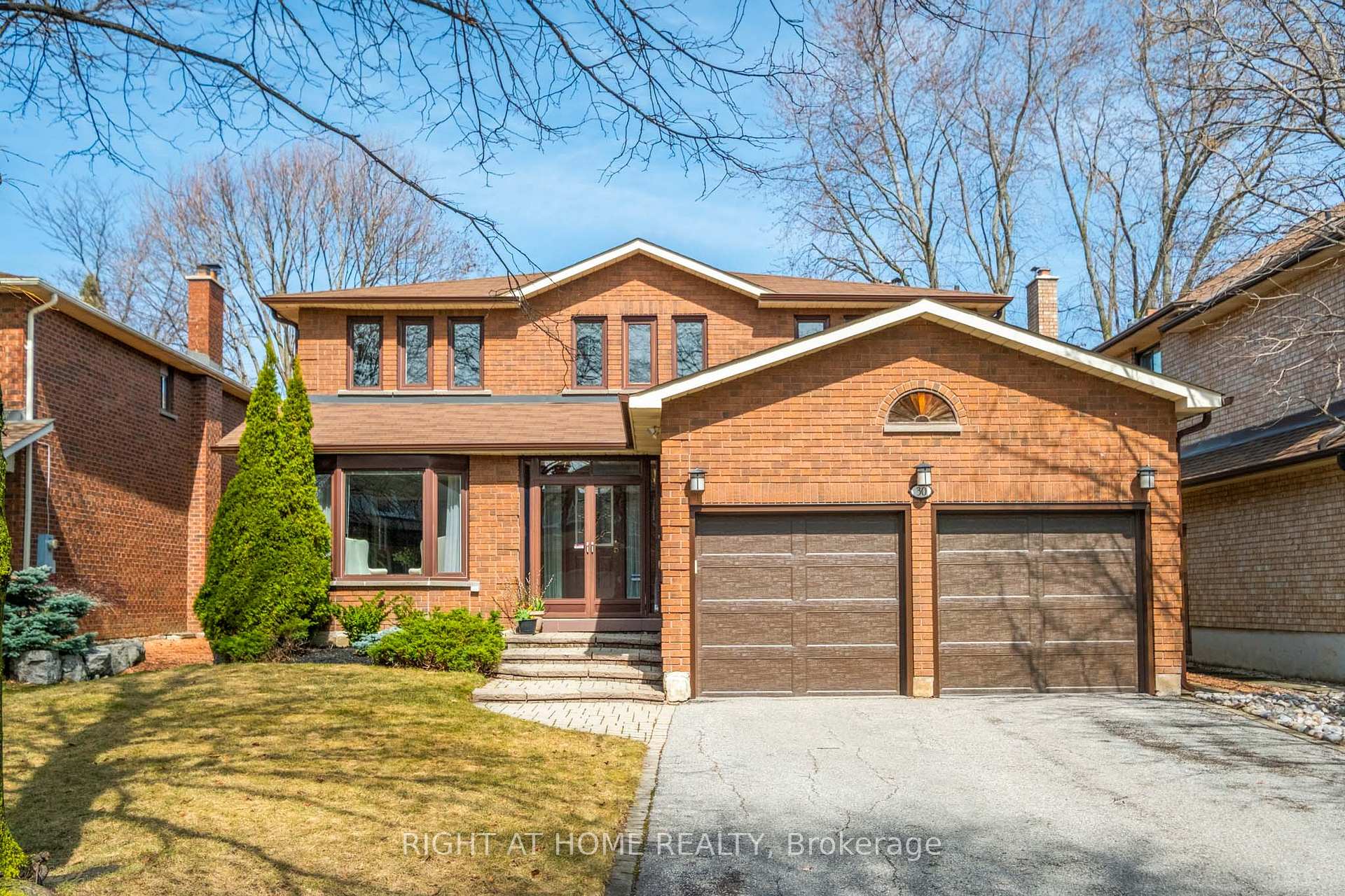 Photo 4 of 30 Glendale Road, Markham, Thornlea — HOMEH