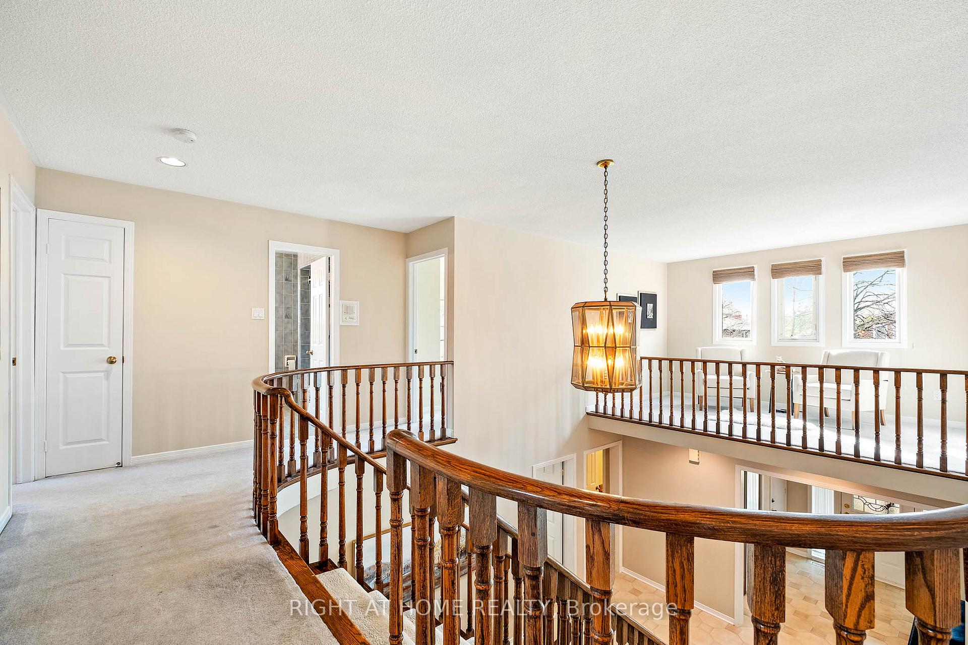 Photo 32 of 30 Glendale Road, Markham, Thornlea — HOMEH