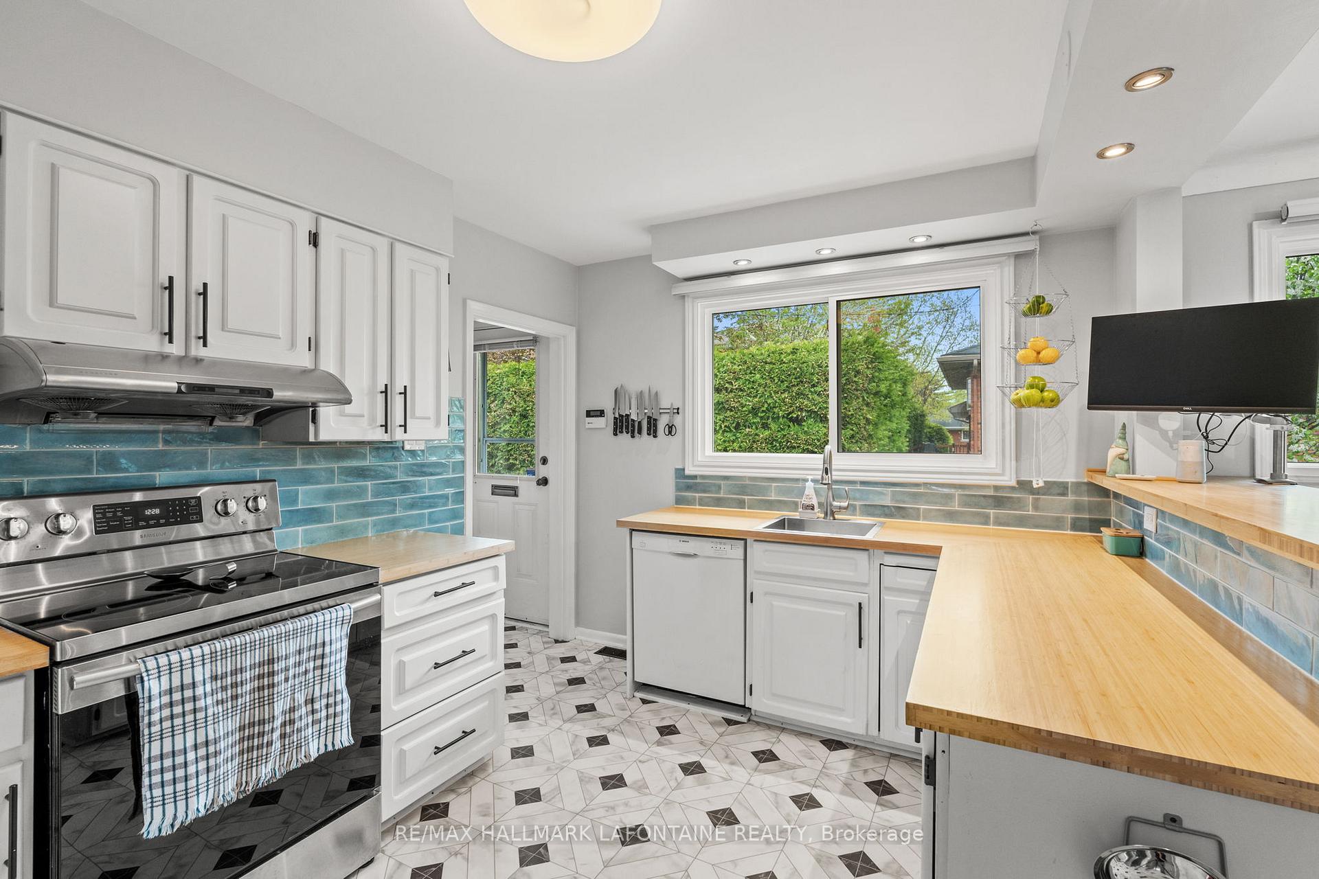Photo 11 of 553 Browning Avenue, Ottawa, Riverview Park — HOMEH