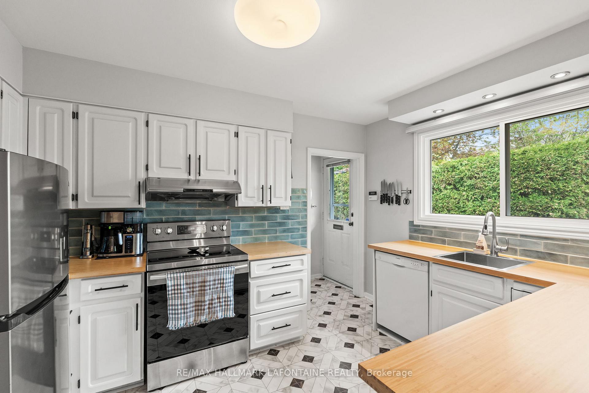 Photo 7 of 553 Browning Avenue, Ottawa, Riverview Park — HOMEH