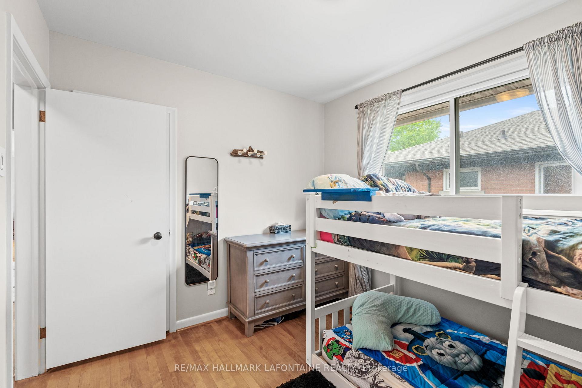Photo 5 of 553 Browning Avenue, Ottawa, Riverview Park — HOMEH