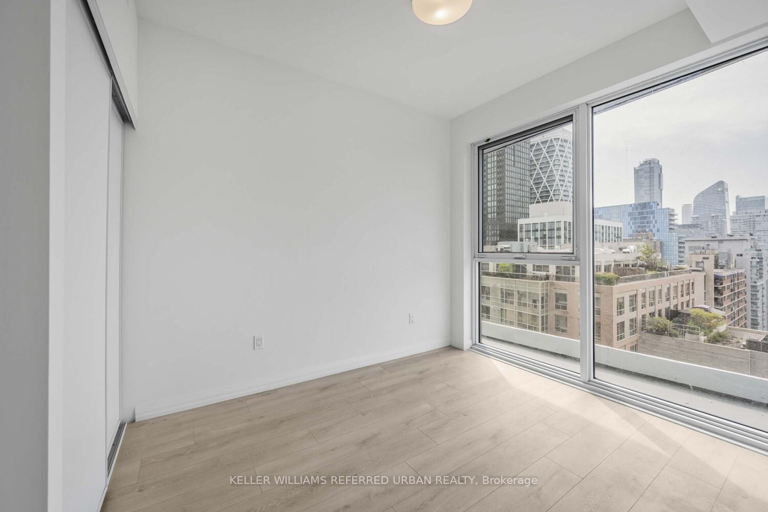Photo 17 of Unit 1410, 280 Dundas Street W, Toronto, Kensington-Chinatown — HOMEH