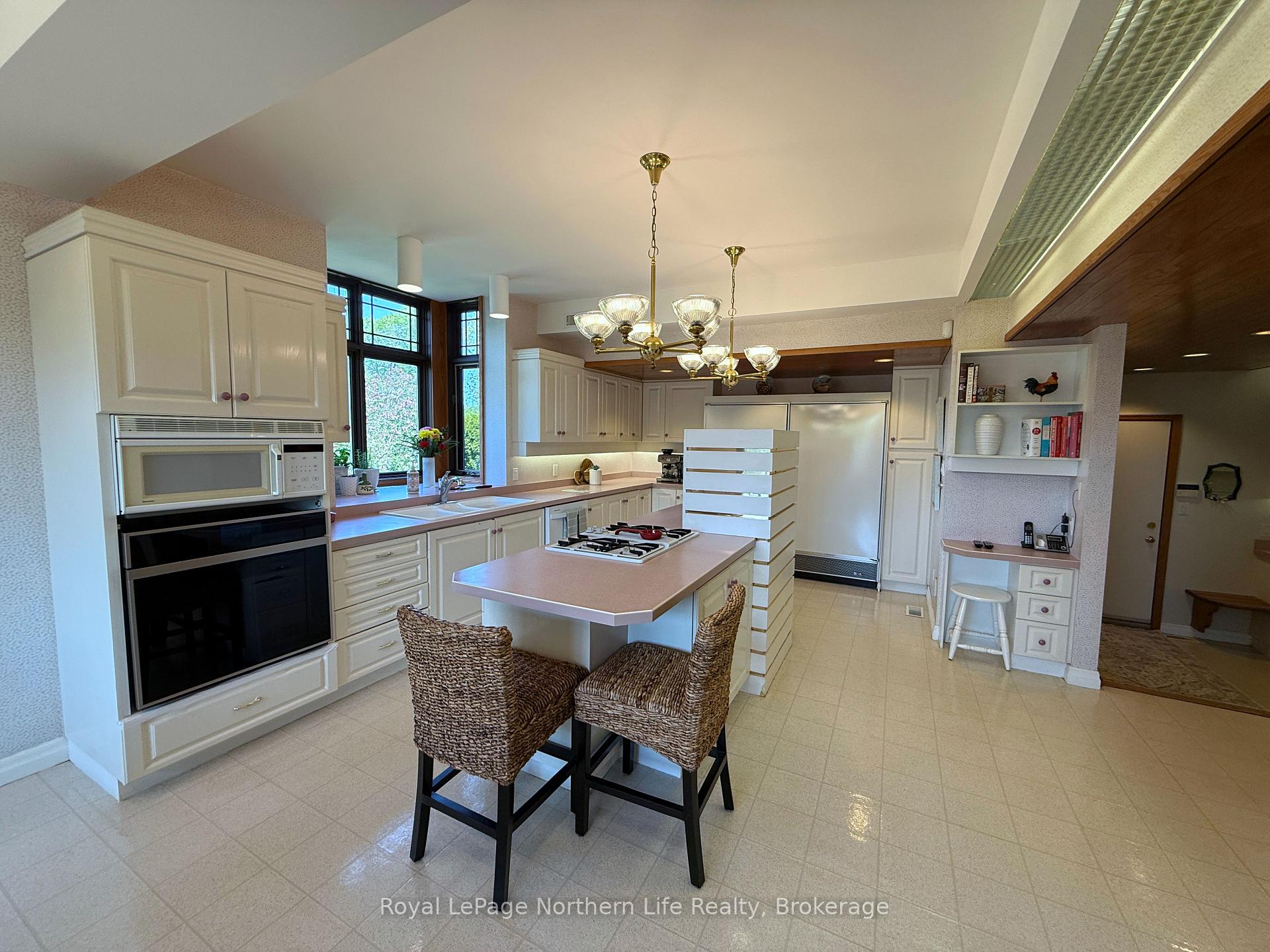 Photo 11 of 451 Champagne Road, West Nipissing, Sturgeon Falls — HOMEH