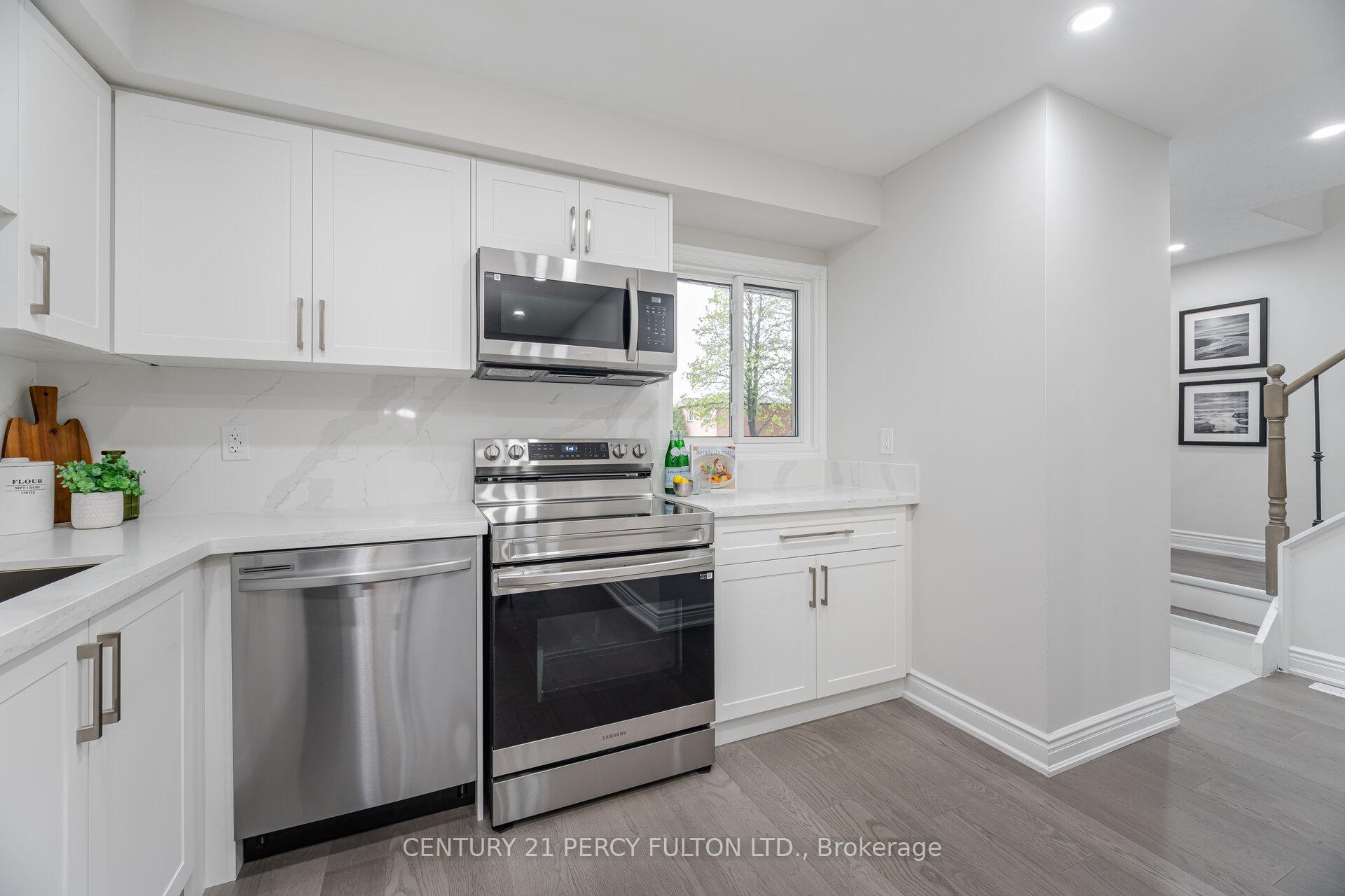 Photo 16 of 3 Chalmers Crescent, Ajax, Central — HOMEH