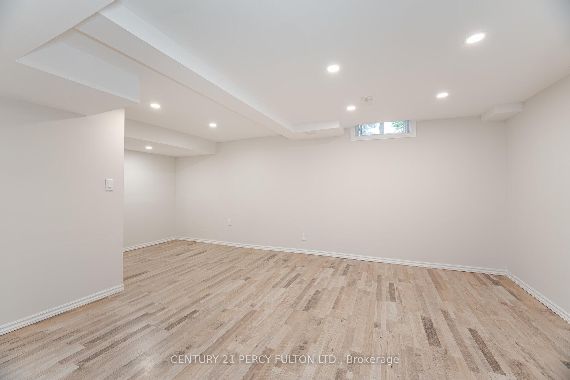 Photo 33 of 3 Chalmers Crescent, Ajax, Central — HOMEH
