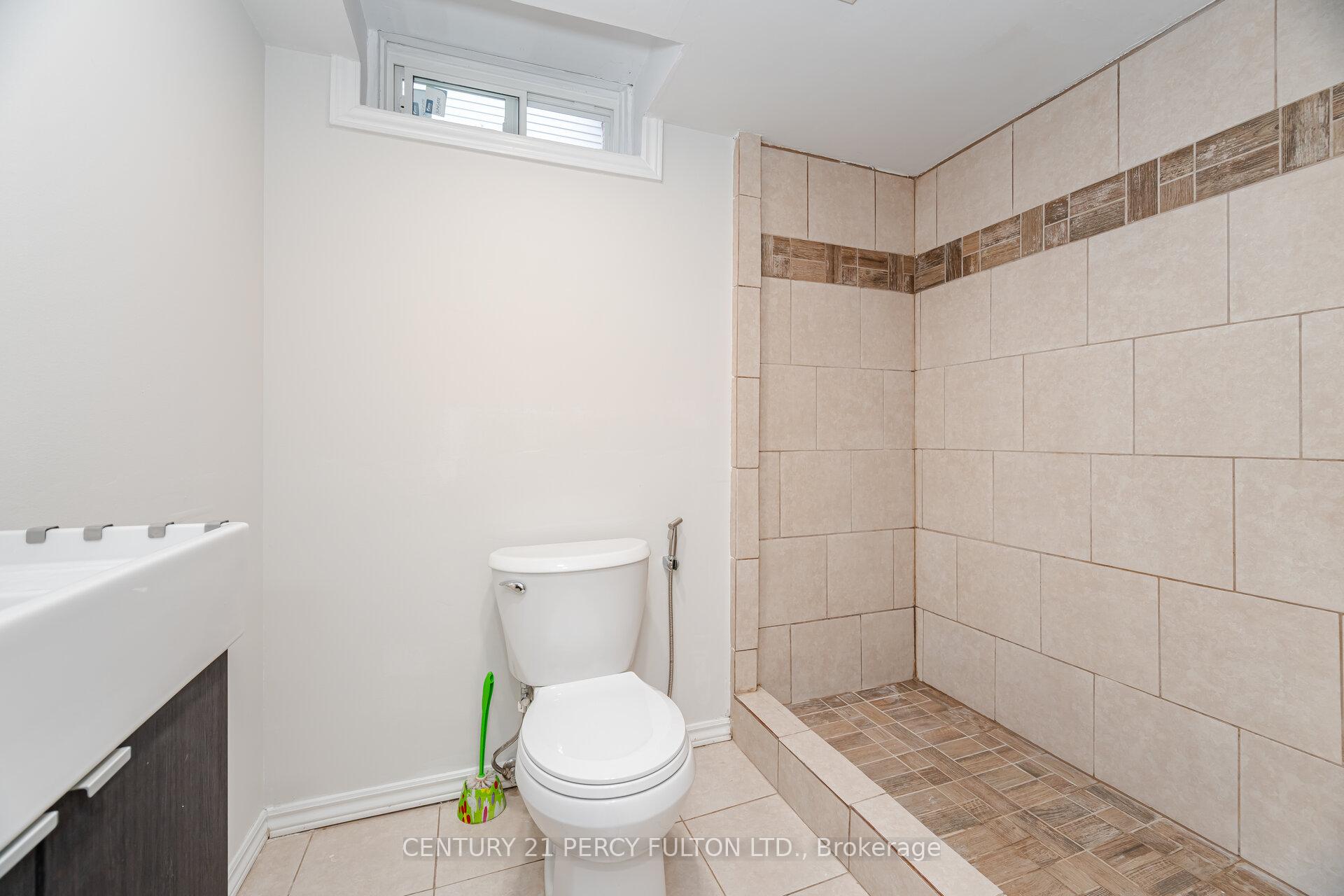 Photo 35 of 3 Chalmers Crescent, Ajax, Central — HOMEH
