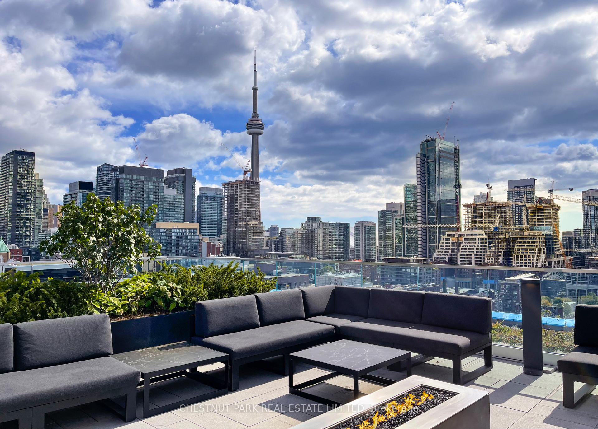 Photo 8 of Unit 626, 505 Richmond Street W, Toronto, Waterfront Communities — HOMEH