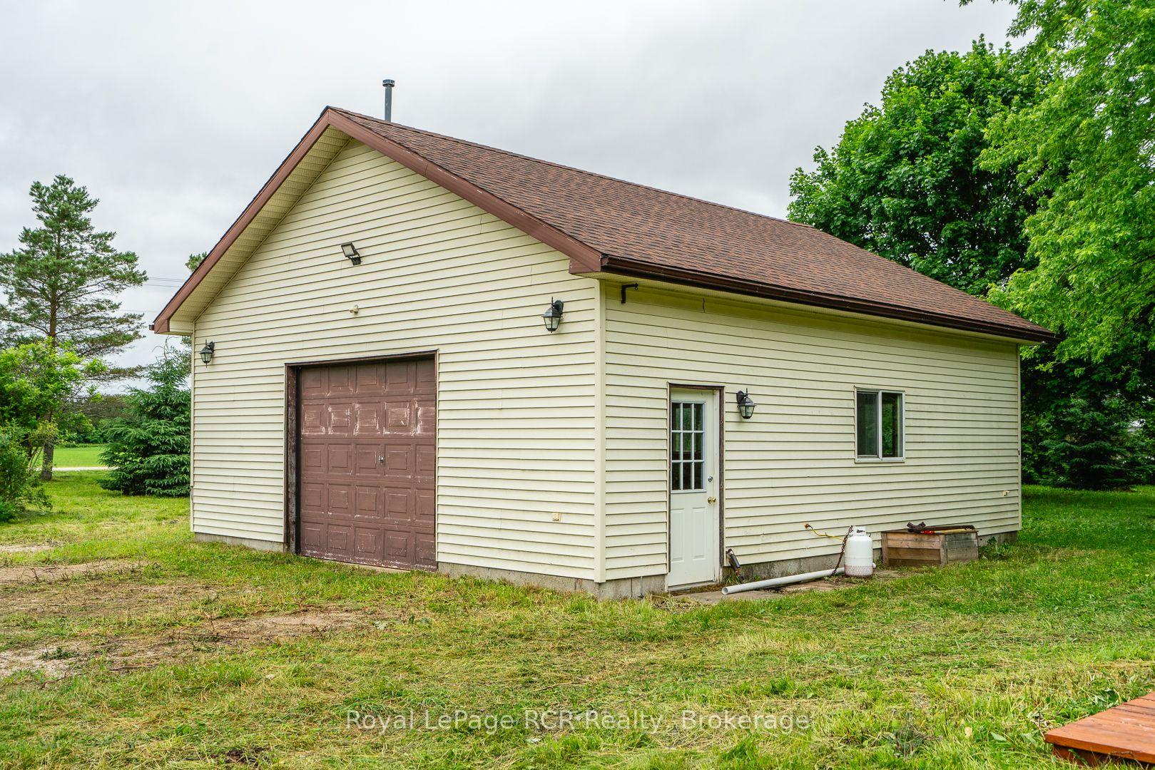 Photo 33 of 422014 Concession 6 NDR, West Grey — HOMEH