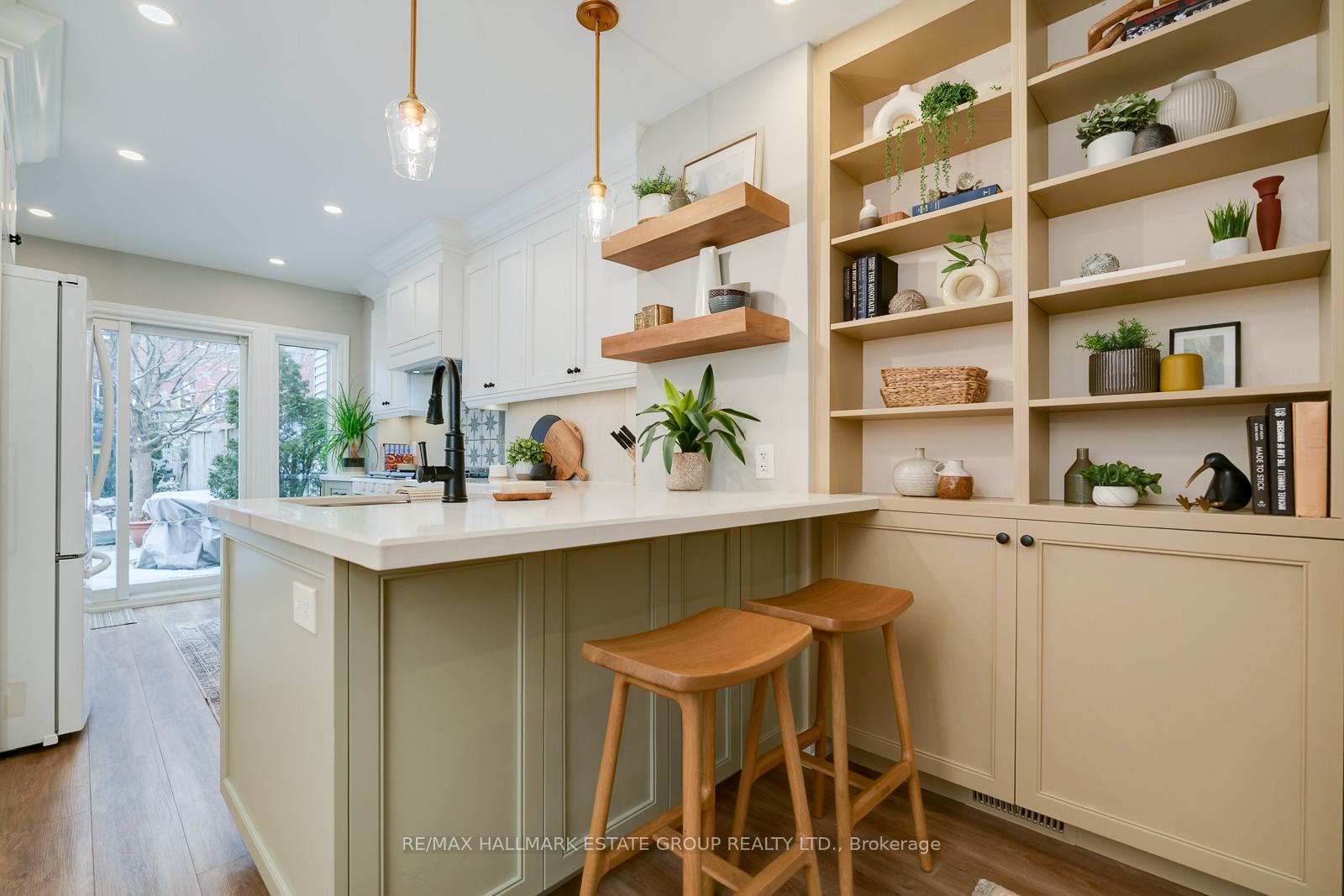 Photo 12 of 52 Rhodes Avenue, Toronto, Greenwood-Coxwell — HOMEH