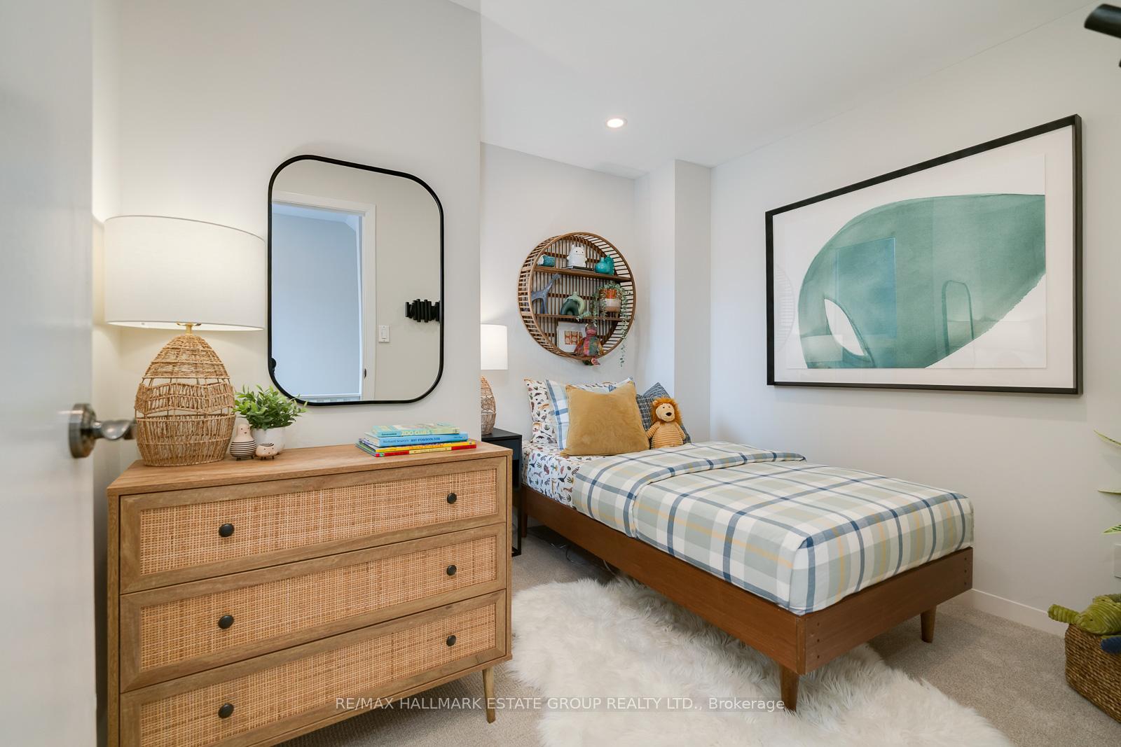 Photo 32 of 52 Rhodes Avenue, Toronto, Greenwood-Coxwell — HOMEH