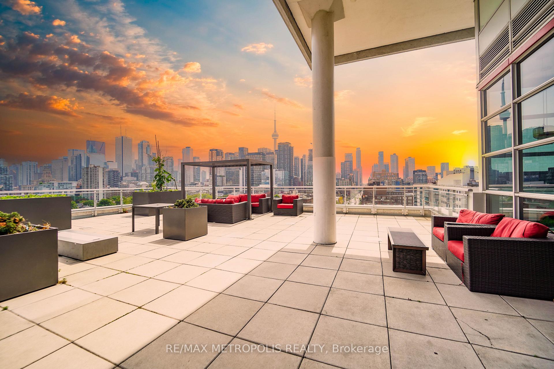 Photo 15 of Unit 602, 10 Willison Square, Toronto, Kensington-Chinatown — HOMEH