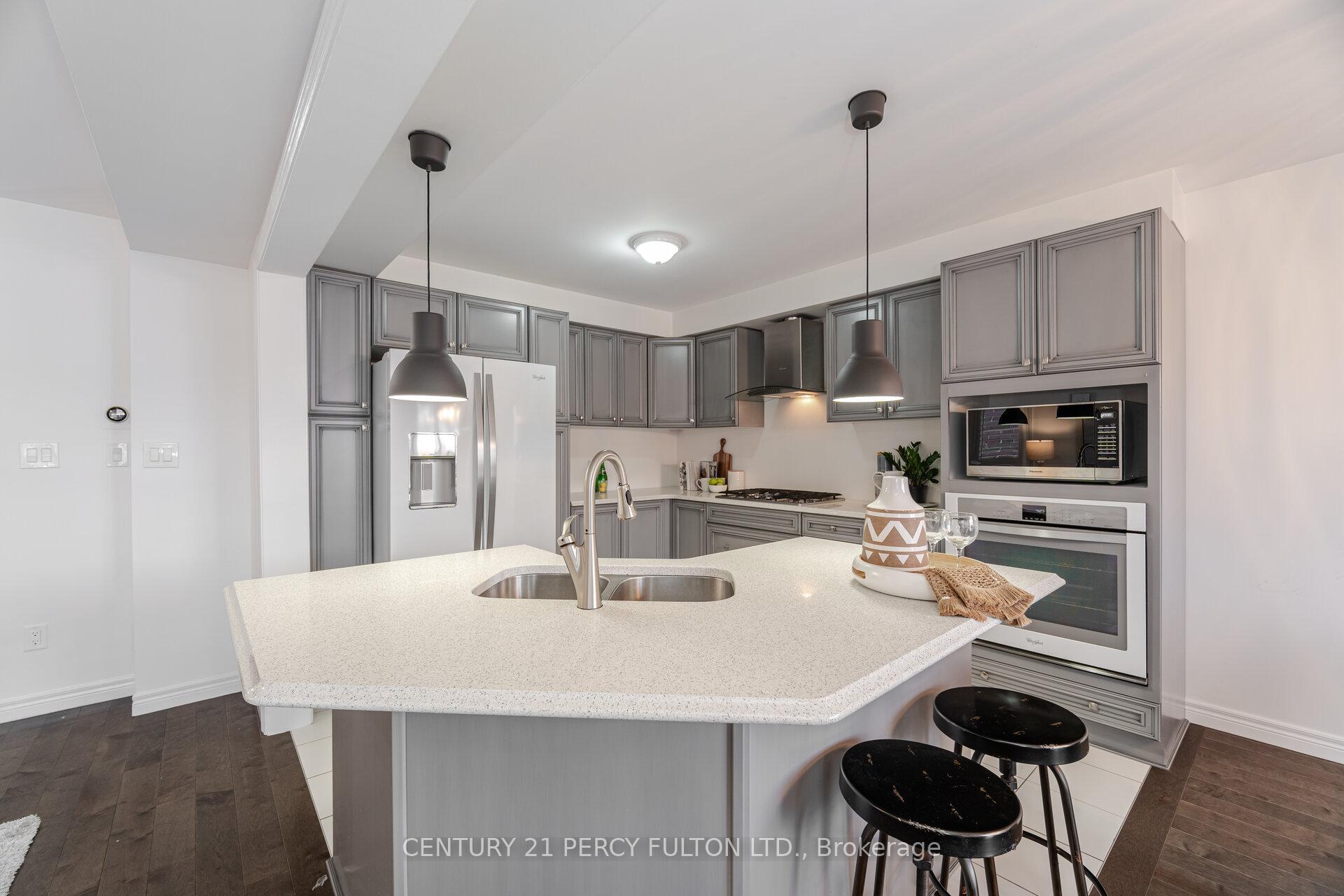 Photo 12 of 68 Mcmann Crescent, Clarington, Courtice — HOMEH