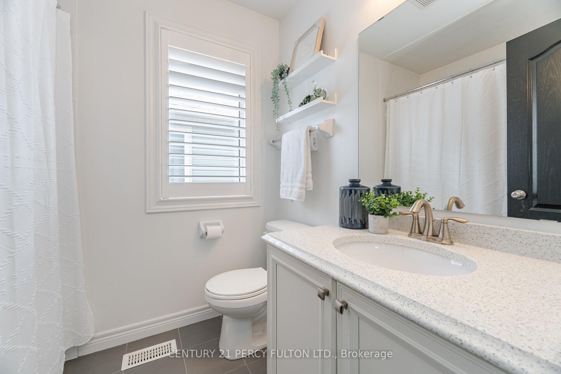Photo 20 of 68 Mcmann Crescent, Clarington, Courtice — HOMEH