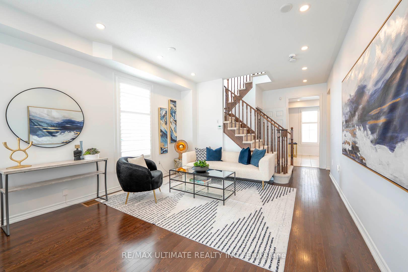 Photo 5 of 70 Carolina Rose Crescent, Markham, Wismer — HOMEH