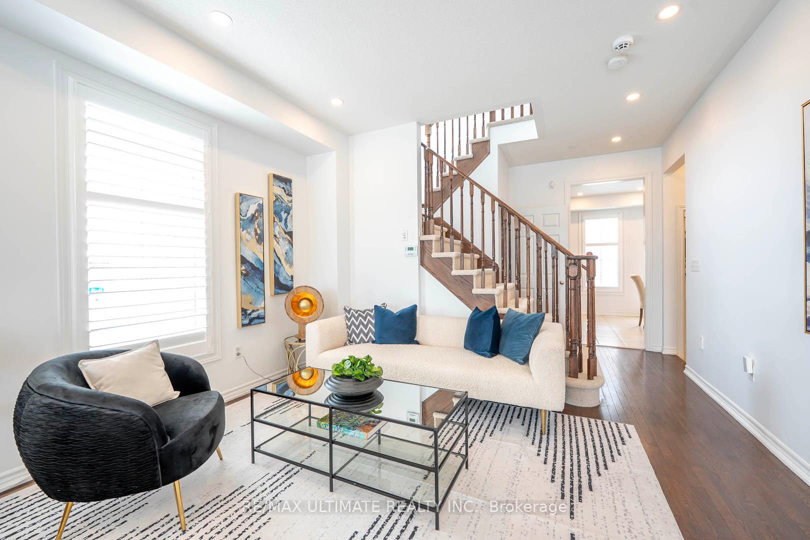 Photo 6 of 70 Carolina Rose Crescent, Markham, Wismer — HOMEH