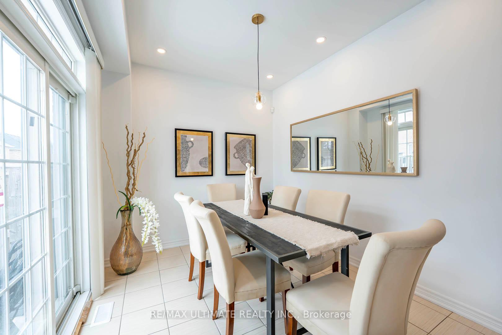 Photo 11 of 70 Carolina Rose Crescent, Markham, Wismer — HOMEH