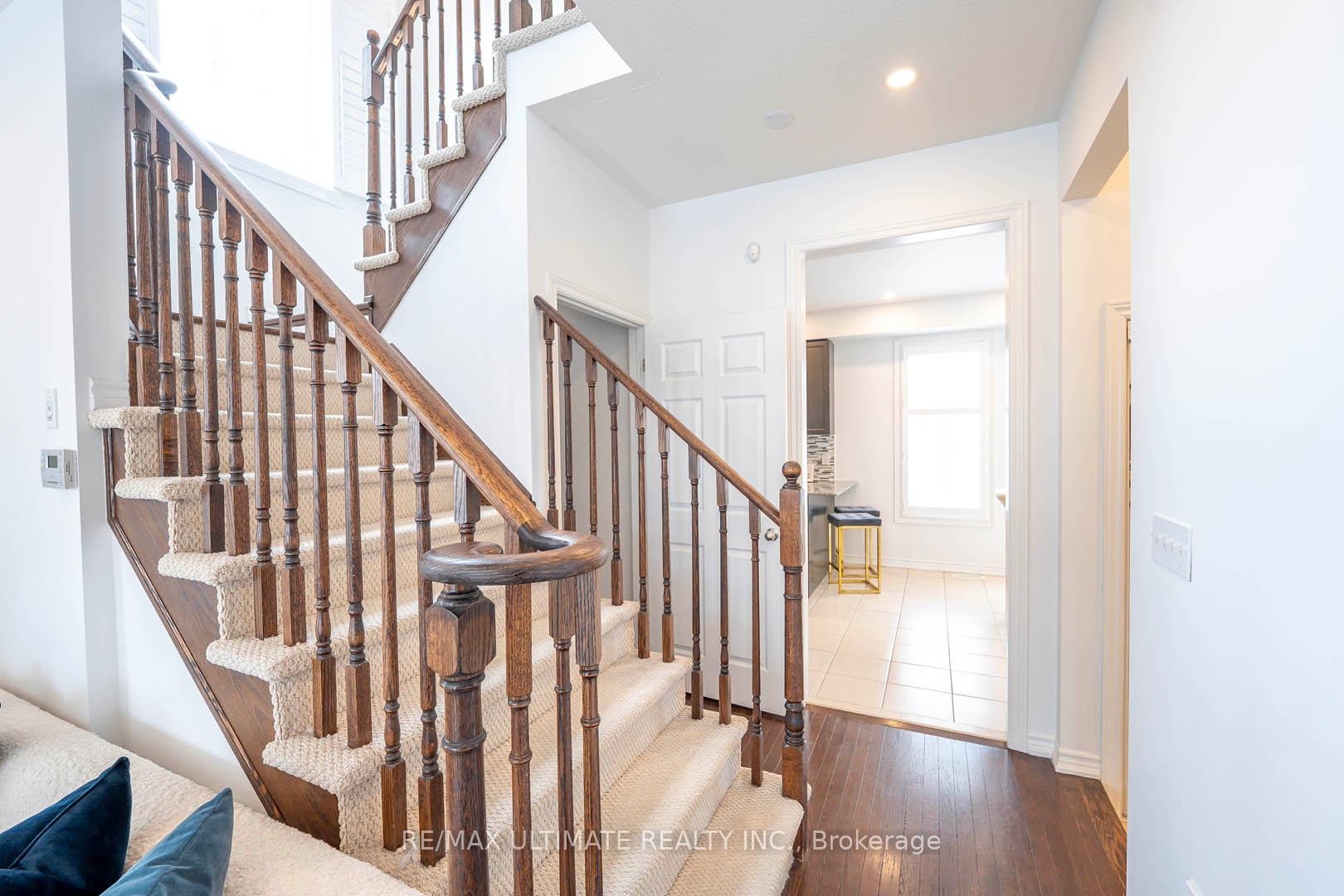 Photo 37 of 70 Carolina Rose Crescent, Markham, Wismer — HOMEH