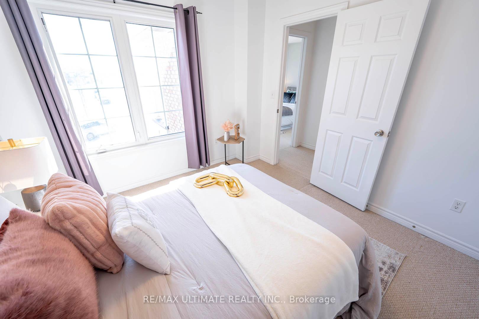 Photo 25 of 70 Carolina Rose Crescent, Markham, Wismer — HOMEH