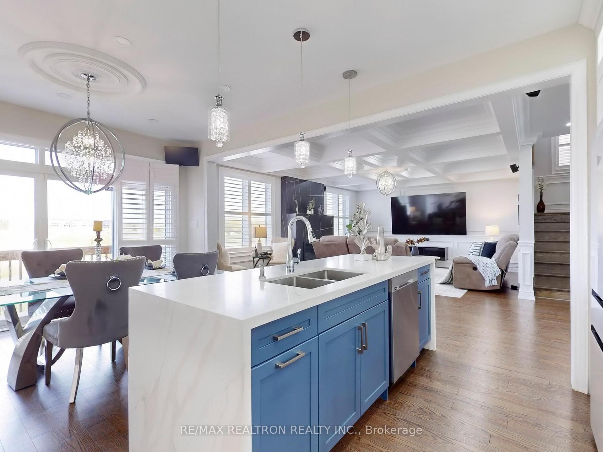 Photo 13 of 27 Yacht Drive, Clarington, Bowmanville — HOMEH
