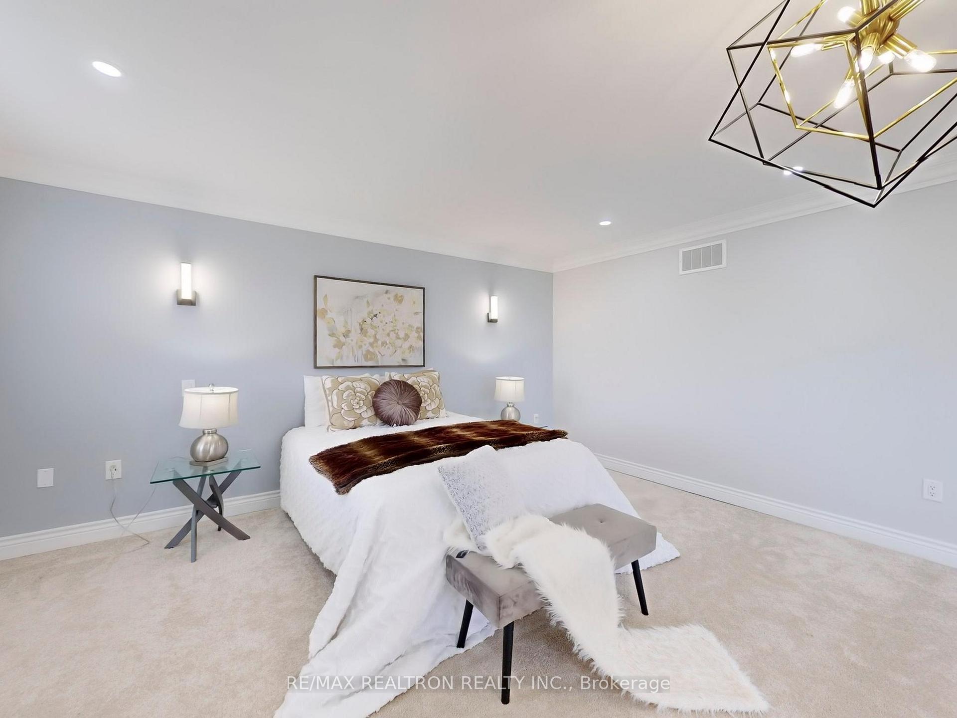 Photo 44 of 27 Yacht Drive, Clarington, Bowmanville — HOMEH