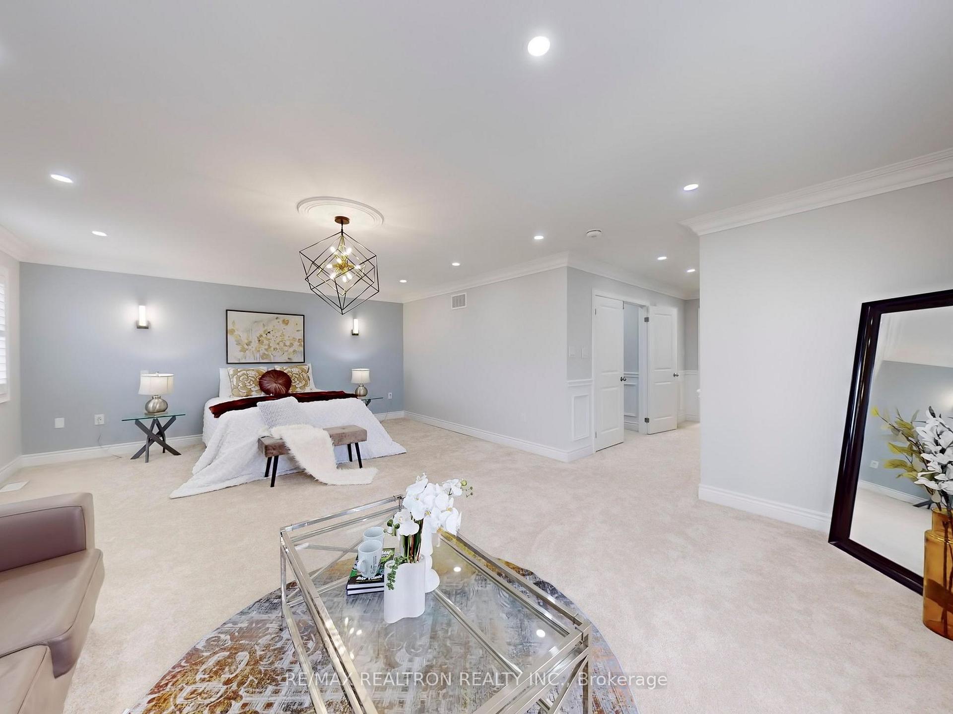 Photo 8 of 27 Yacht Drive, Clarington, Bowmanville — HOMEH