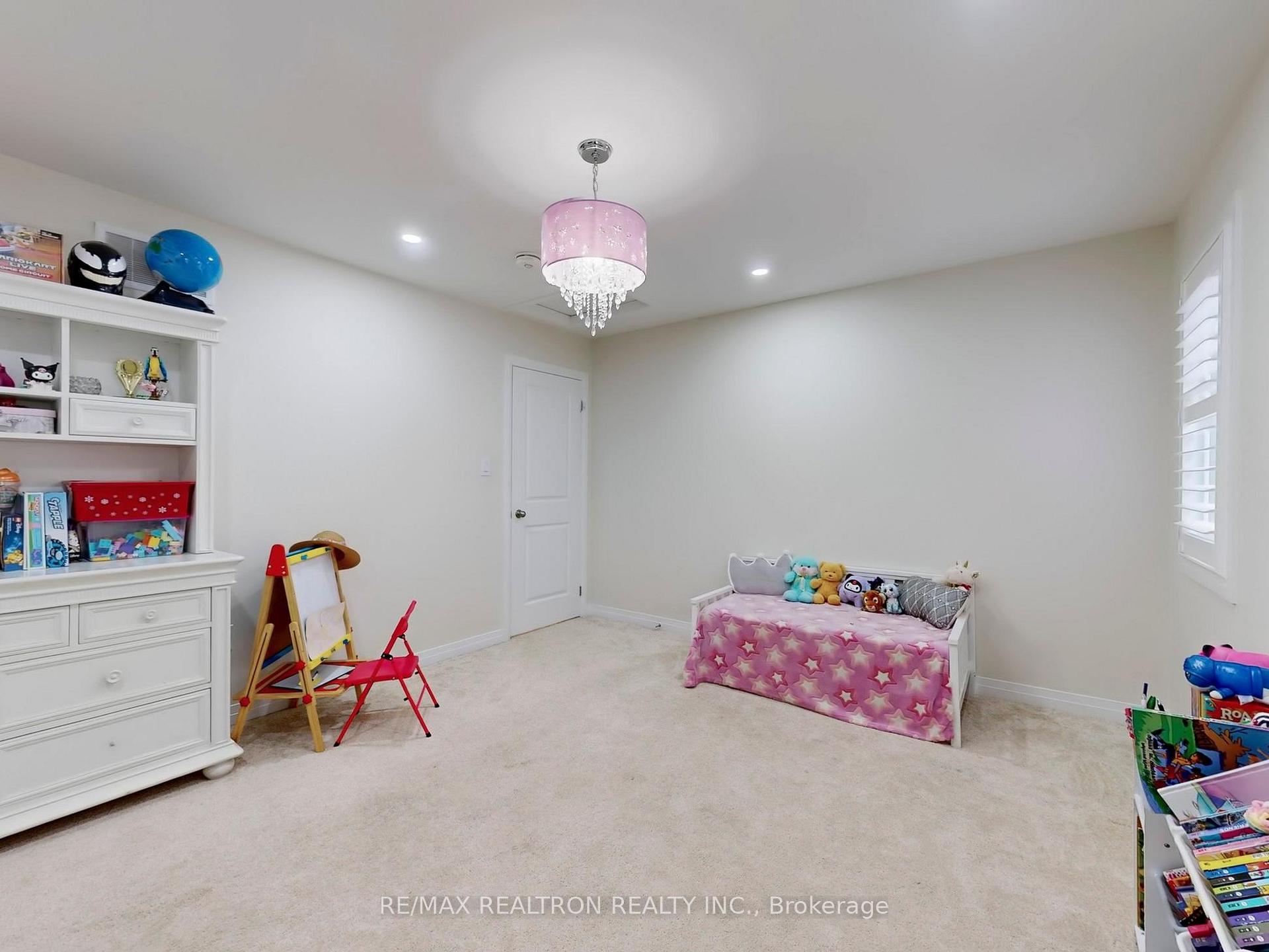 Photo 36 of 27 Yacht Drive, Clarington, Bowmanville — HOMEH