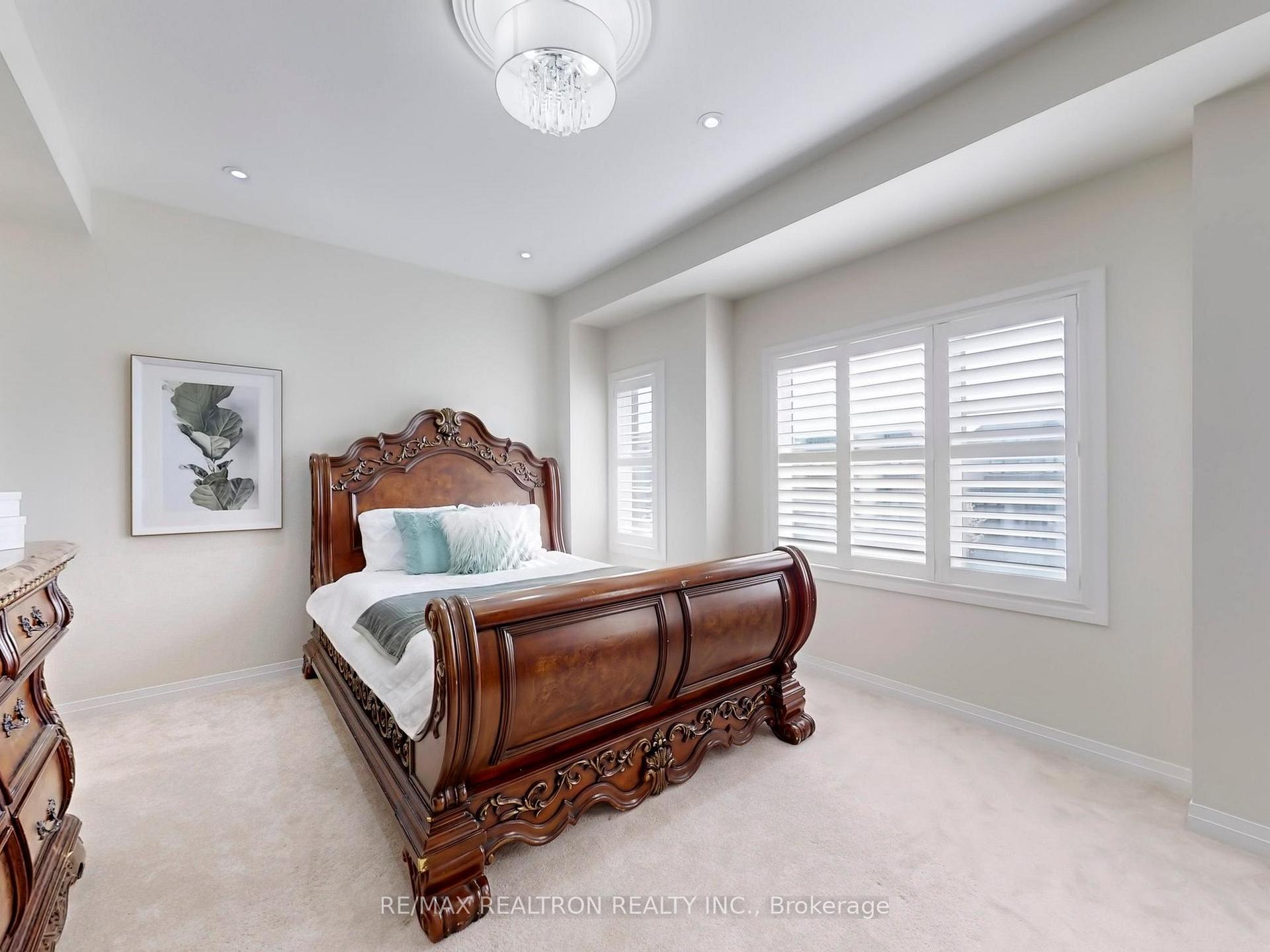 Photo 20 of 27 Yacht Drive, Clarington, Bowmanville — HOMEH