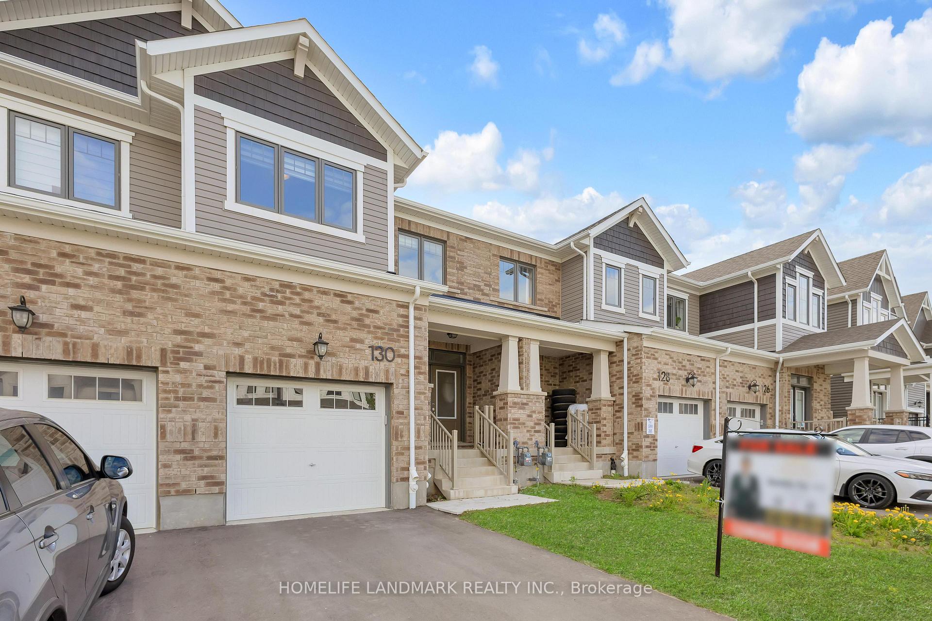 Photo 3 of 130 Forestwalk Street, Kitchener — HOMEH