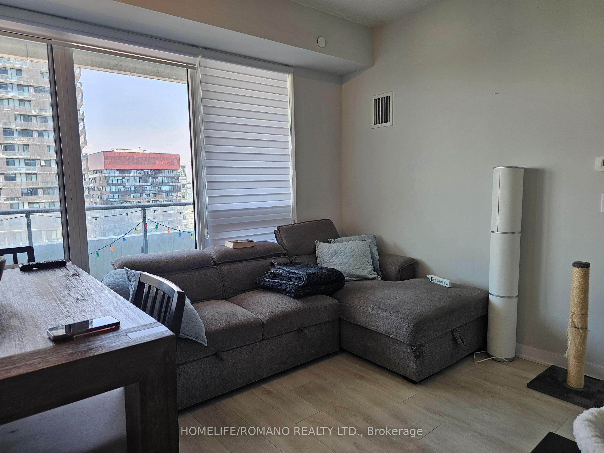 Photo 9 of Unit 3311, 2221 Yonge Street, Toronto, Mount Pleasant West — HOMEH