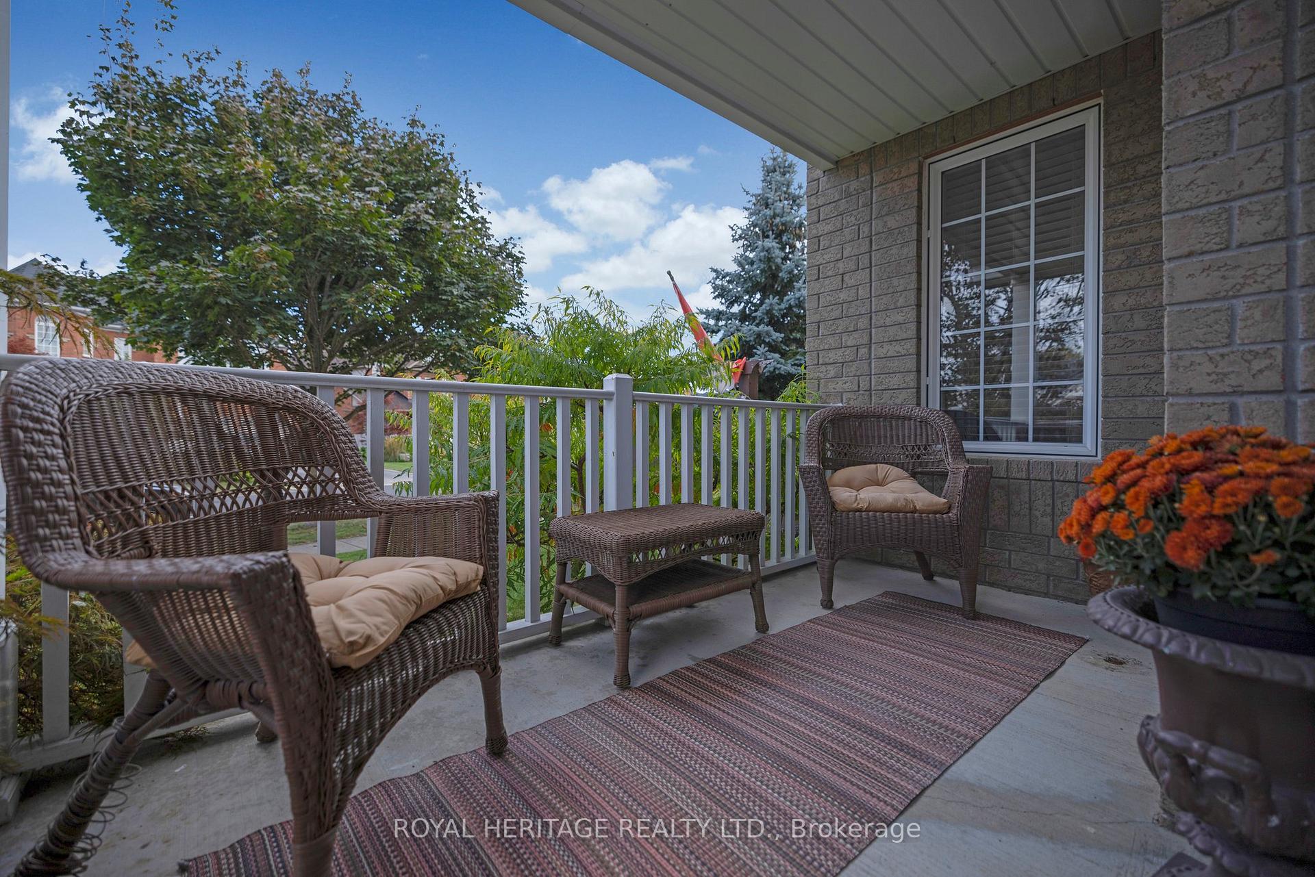 Photo 9 of 165 Brookhouse Drive, Clarington, Newcastle — HOMEH