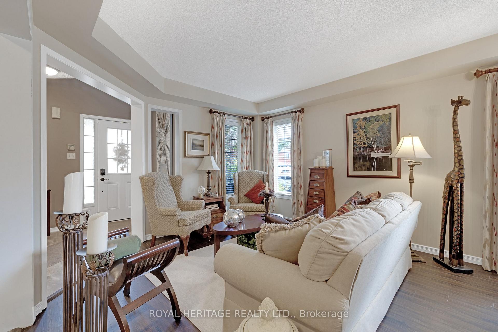 Photo 5 of 165 Brookhouse Drive, Clarington, Newcastle — HOMEH