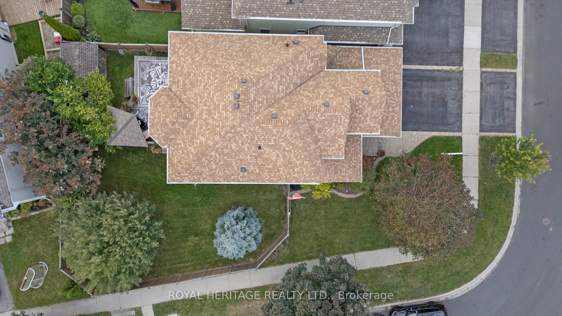 Photo 39 of 165 Brookhouse Drive, Clarington, Newcastle — HOMEH