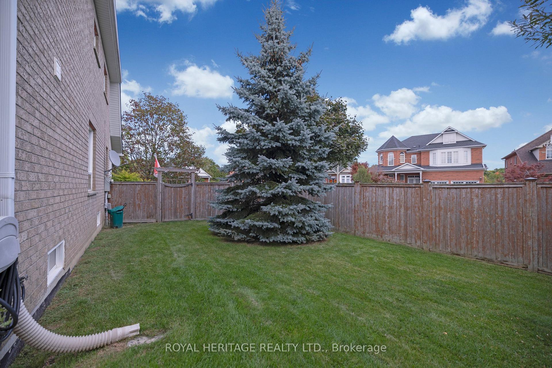 Photo 30 of 165 Brookhouse Drive, Clarington, Newcastle — HOMEH