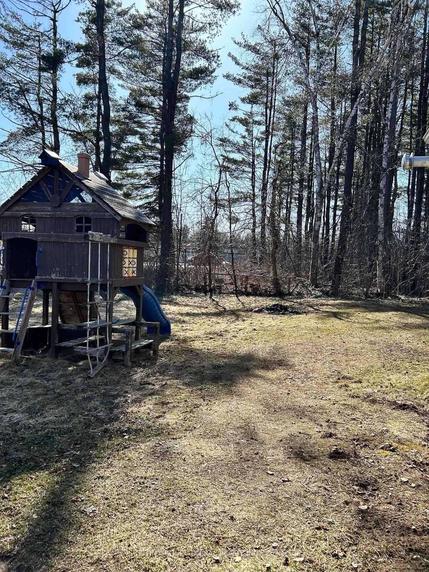 Photo 16 of 2380 25th Side Rd, Innisfil, Alcona — HOMEH
