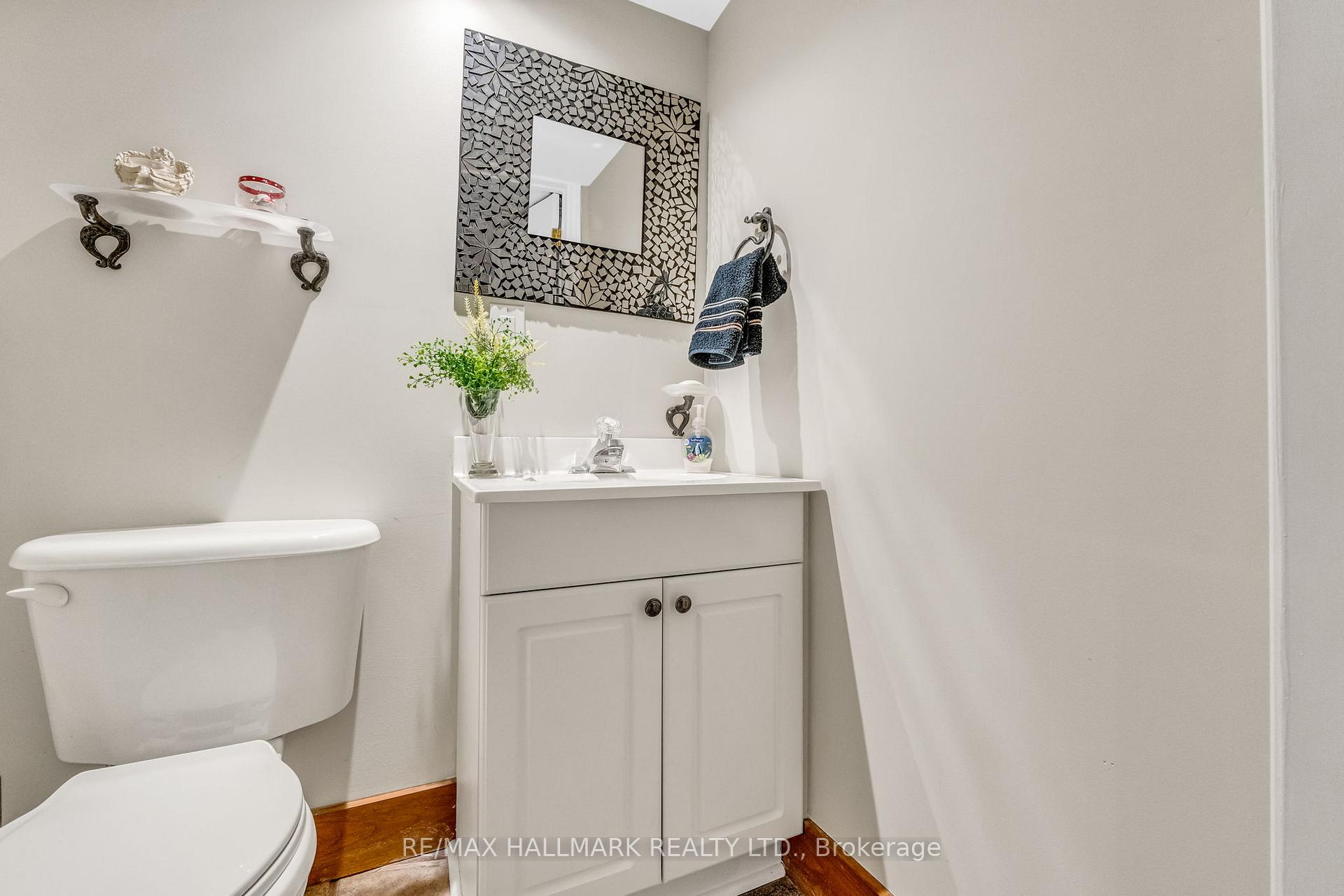 Photo 32 of 26 Chalone Crescent, Vaughan, Sonoma Heights — HOMEH