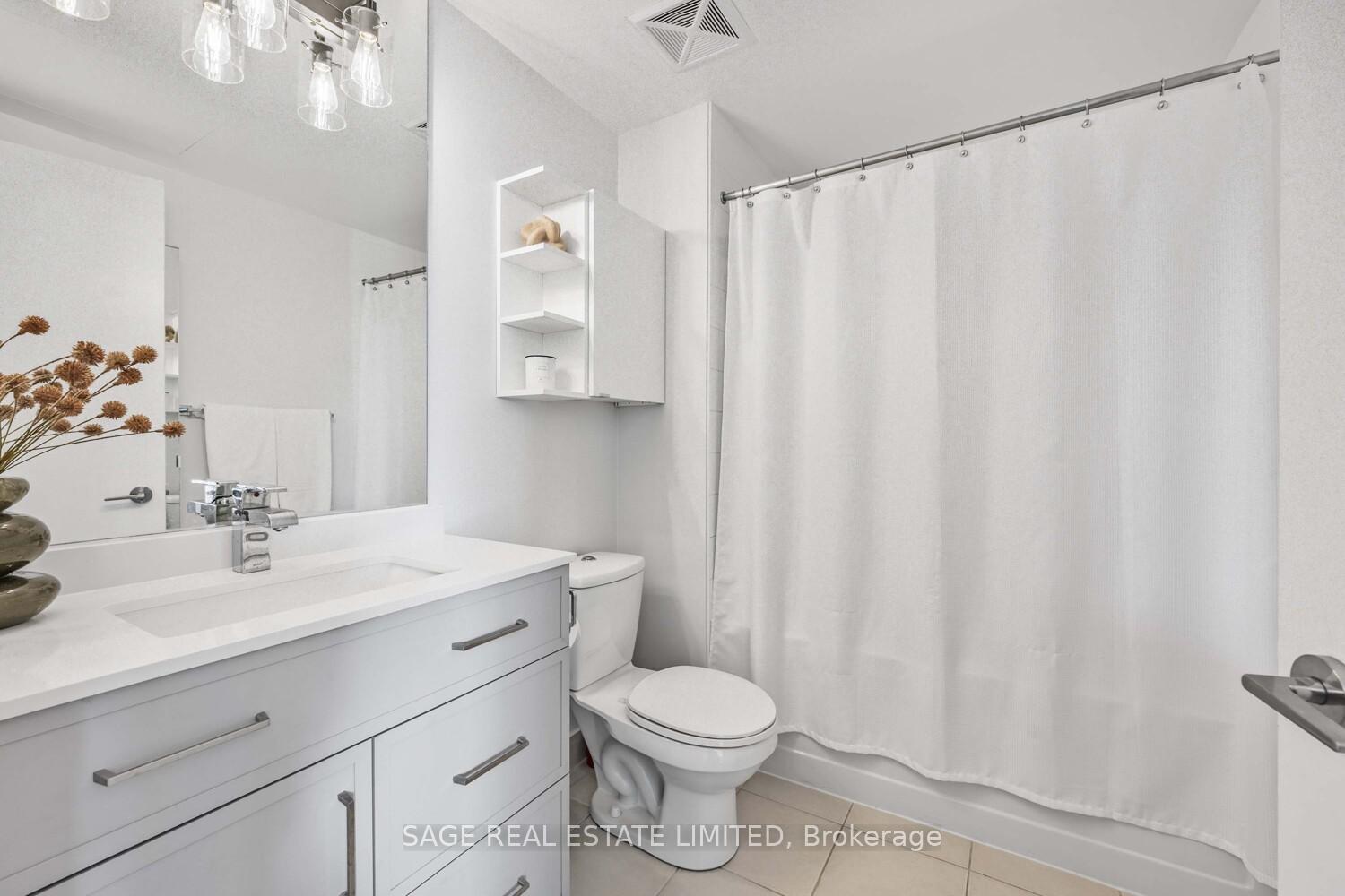 Photo 6 of Unit 804, 1 Cole Street, Toronto, Regent Park — HOMEH